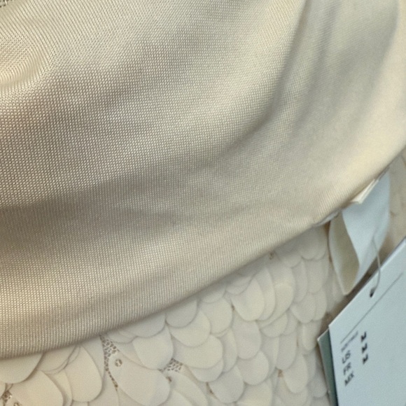 Elegant Cream Sequin Skirt - Picture 7 of 7